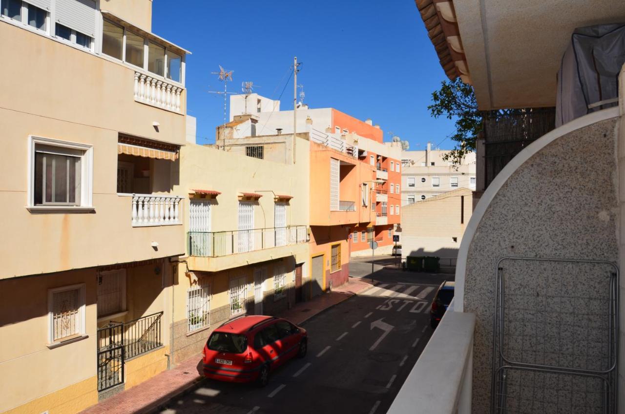 Apartamento Oslo Apartment Torrevieja Luaran gambar